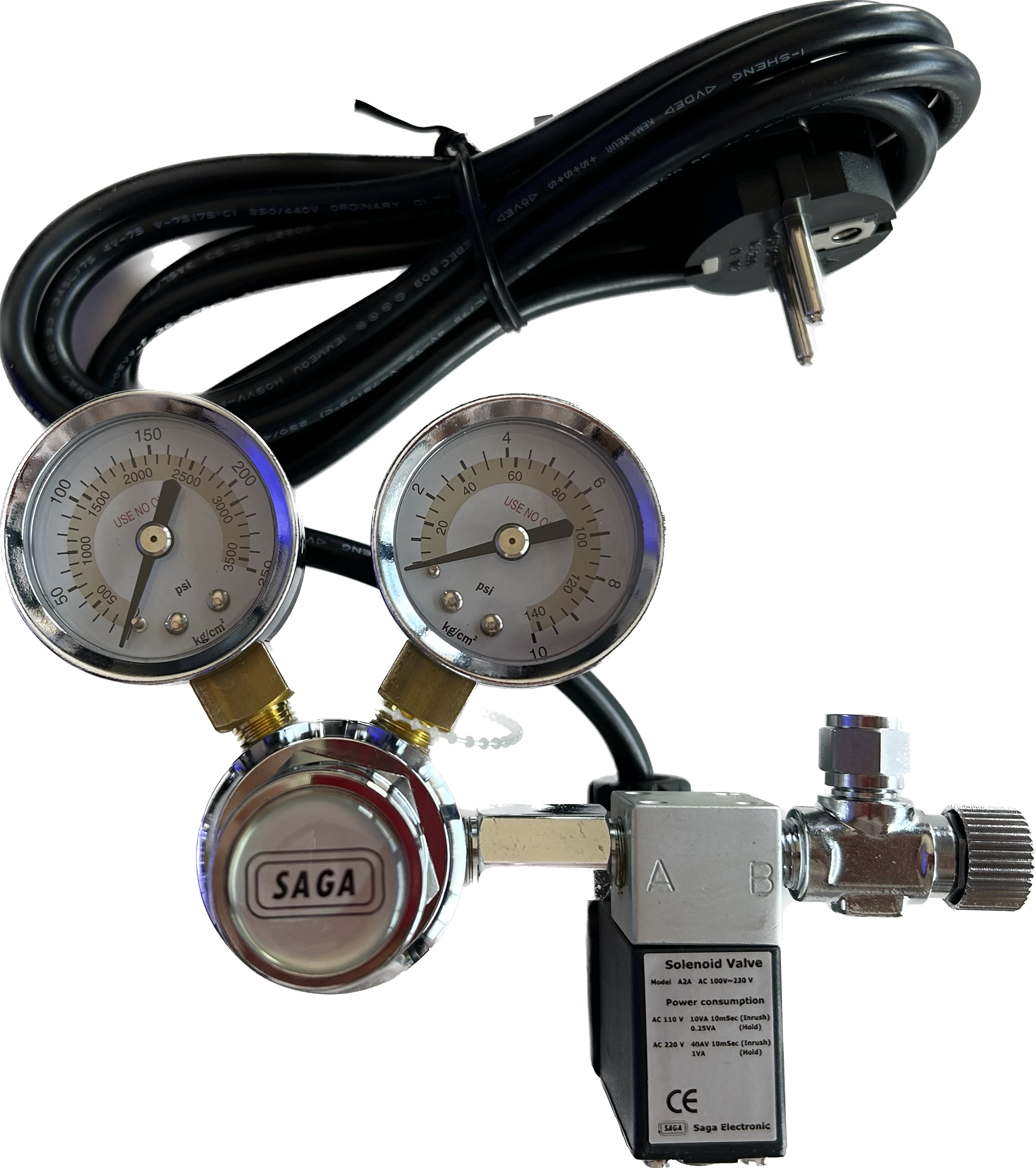 Co2 regulator outlet with solenoid